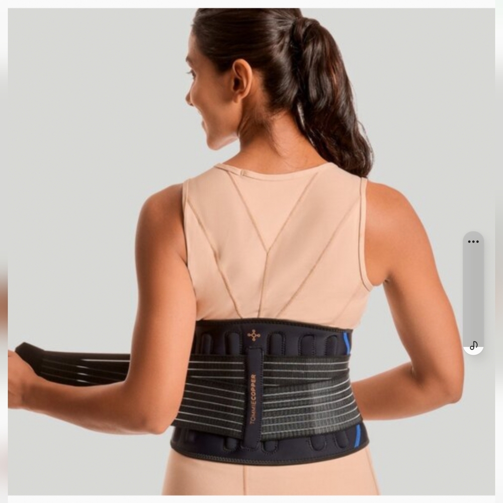 Black and Blue Back Support Belt.        G11